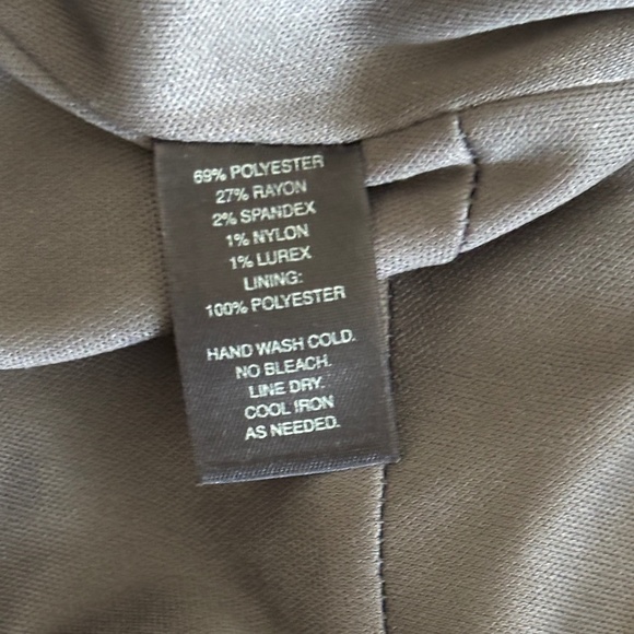 White House Black Market Knit Dress - Gray w/ Silver Stripes Size 4 - Picture 8 of 8